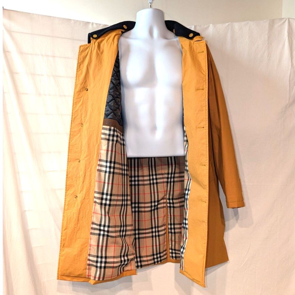 Vintage Burberrys' Field Trench Coat, men's XL